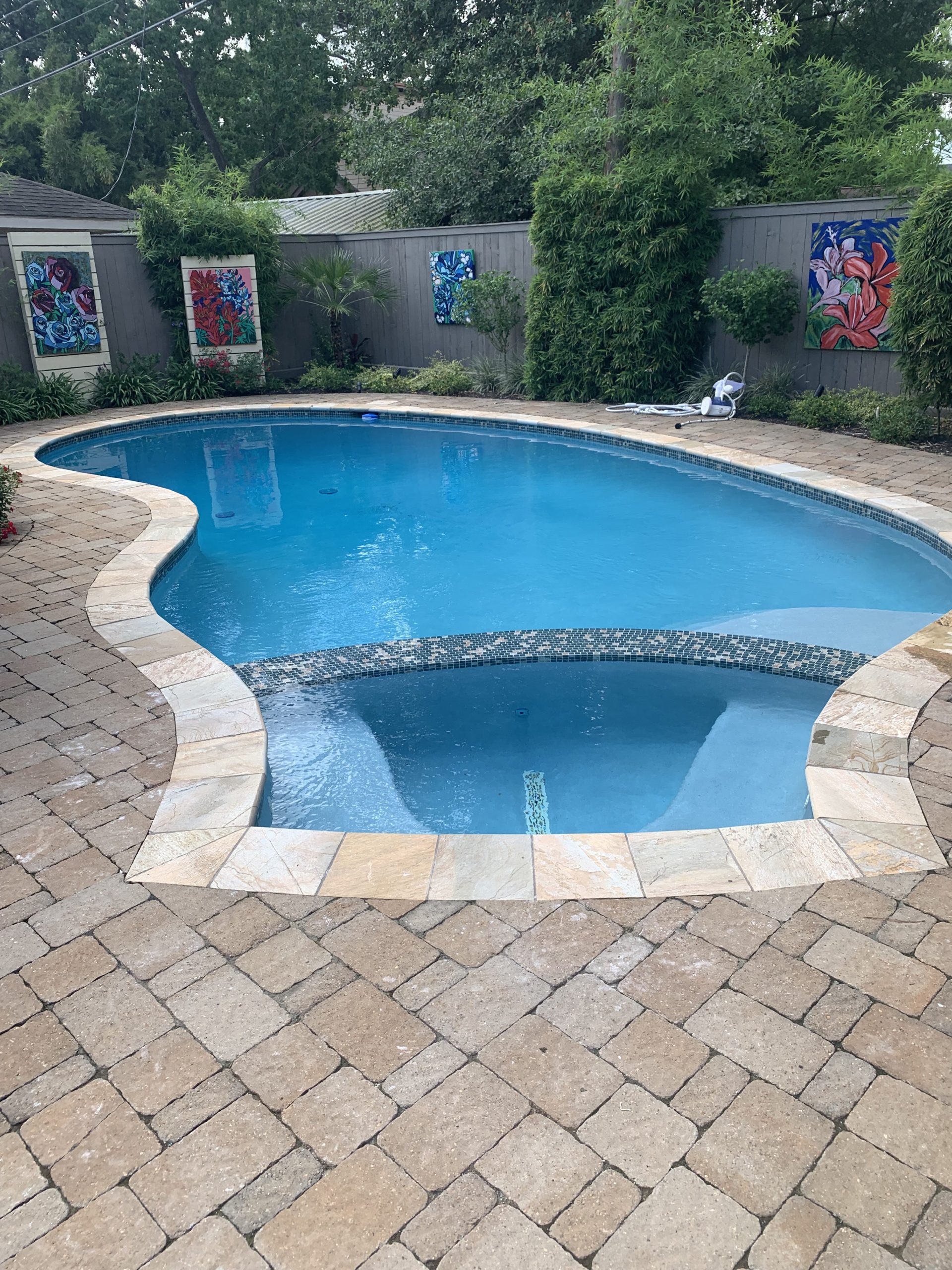 Pearland TX Pool Builders, Design, Installation, Cleaning, Maintenance