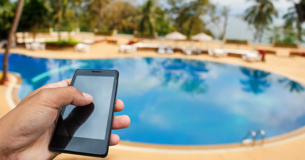 Guide To The Latest Pool Technology 2023, smart pool
